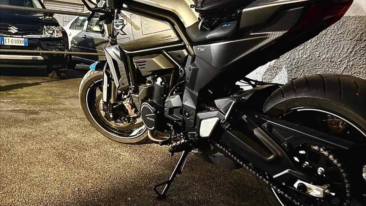CFMOTO 700CL-X Sport (2022 - 26)  (4)
