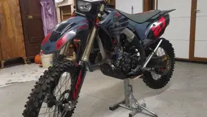 Honda CRF 250R (2018)  (3)
