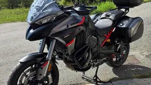 Ducati Multistrada V4 S Grand Tour (2024) 