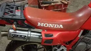 Honda NX 650 Dominator (1988 - 90)  (4)