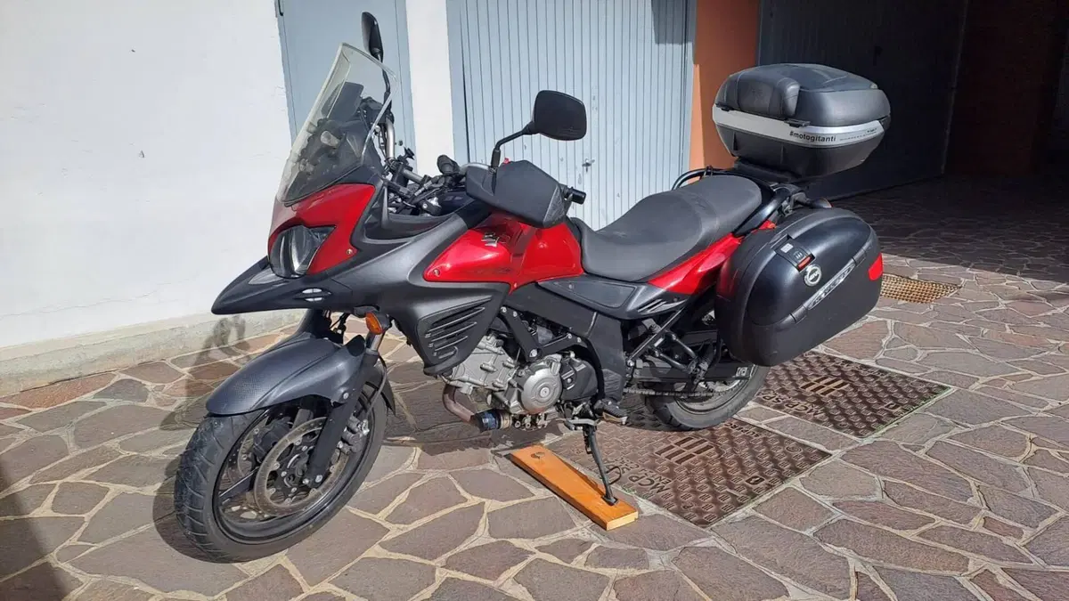 Suzuki V-Strom 650 ABS (2011 - 17)  (8)