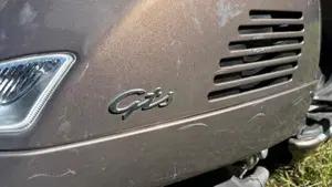 Vespa GTS 300 Touring ABS (2017 - 19)  (8)