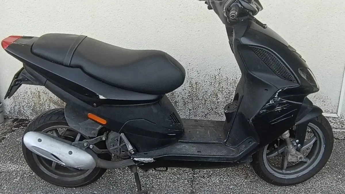 Piaggio NRG 50 Power Pure Jet  (3)
