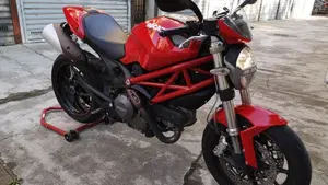 Ducati Monster 796 (2010 - 13)  (2)