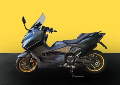 Yamaha T-Max 560 Tech Max (2022 - 24) - Annuncio 10117384