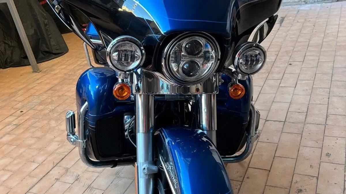 Harley-Davidson 107 Electra Glide Ultra Limited (2017 - 18) - FLHTK  (2)