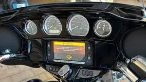 Harley-Davidson 107 Electra Glide Ultra Limited (2017 - 18) - FLHTK  (13)