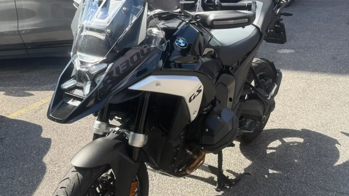 Bmw R 1300 GS Triple Black (2023 - 26)  (6)