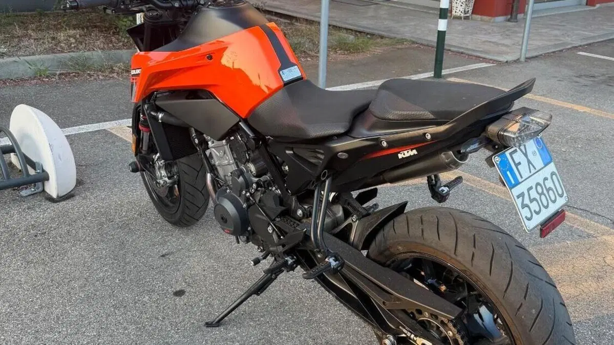 KTM 790 Duke L (2025 - 26)  (4)