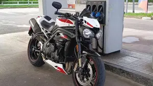 Triumph Speed Triple 1050 RS (2018 - 20) 