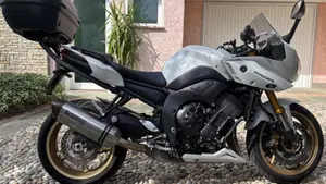 Yamaha Fazer 8 (2010 - 16)  (3)