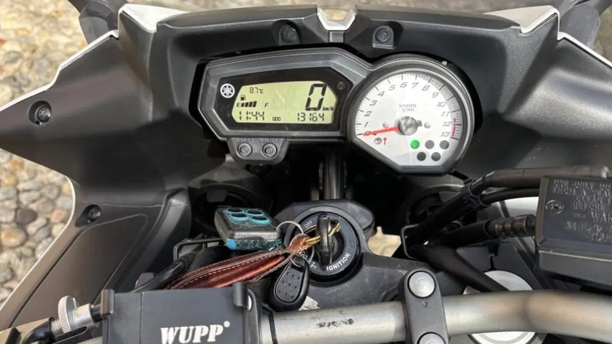Yamaha Fazer 8 (2010 - 16)  (4)