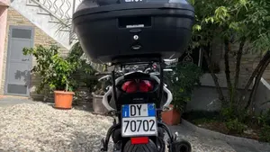Yamaha Fazer 8 (2010 - 16)  (8)