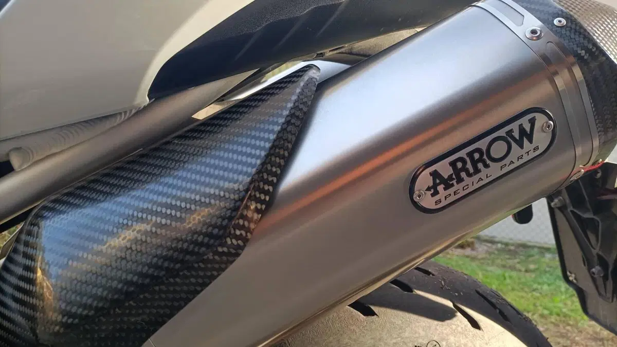 Triumph Speed Triple 1050 RS (2018 - 20)  (11)