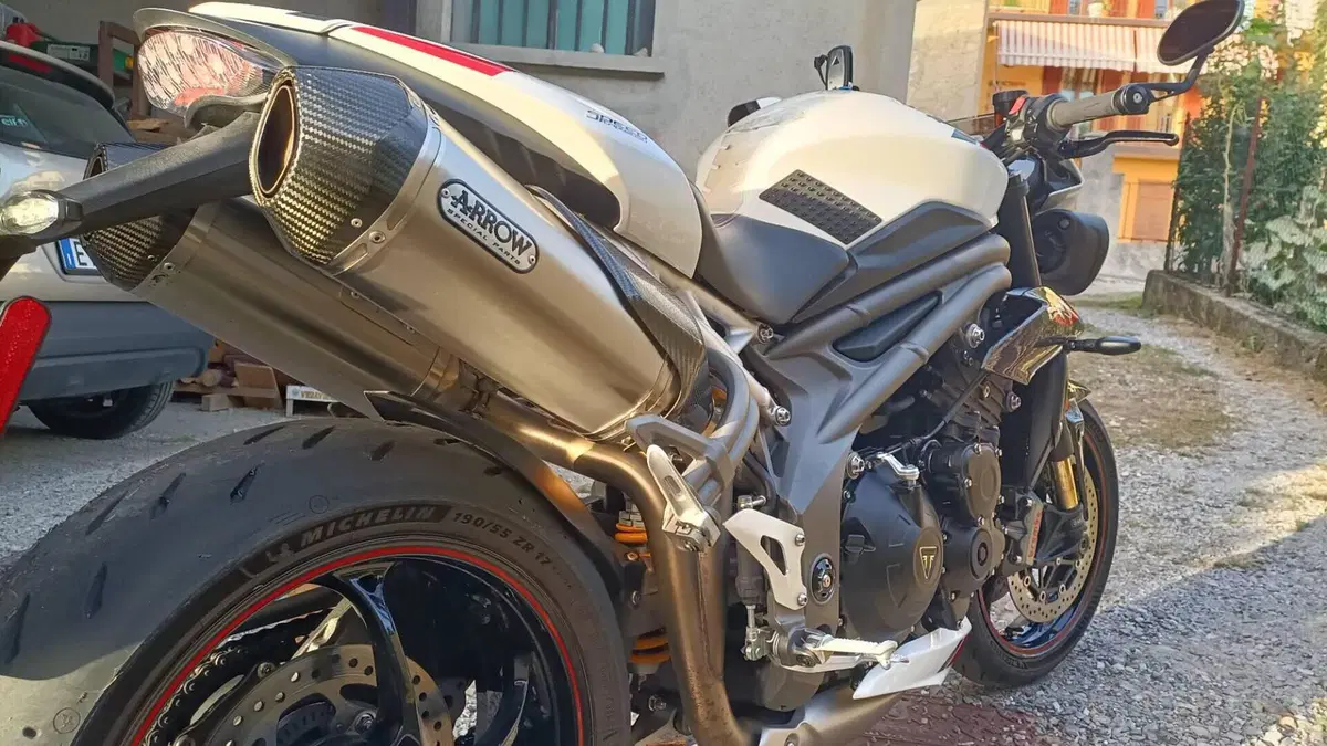 Triumph Speed Triple 1050 RS (2018 - 20)  (14)