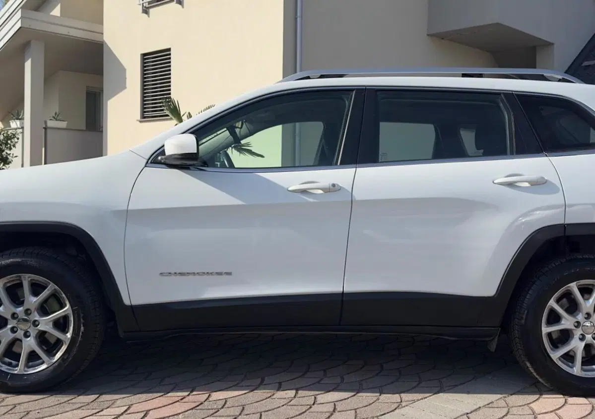 Jeep Cherokee 2.0 Mjt II 4WD Active Drive I Limited (4)