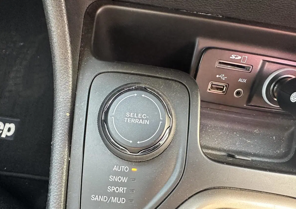 Jeep Cherokee 2.0 Mjt II 4WD Active Drive I Limited (14)