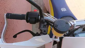 Husqvarna 701 Supermoto (2017 - 19)  (4)