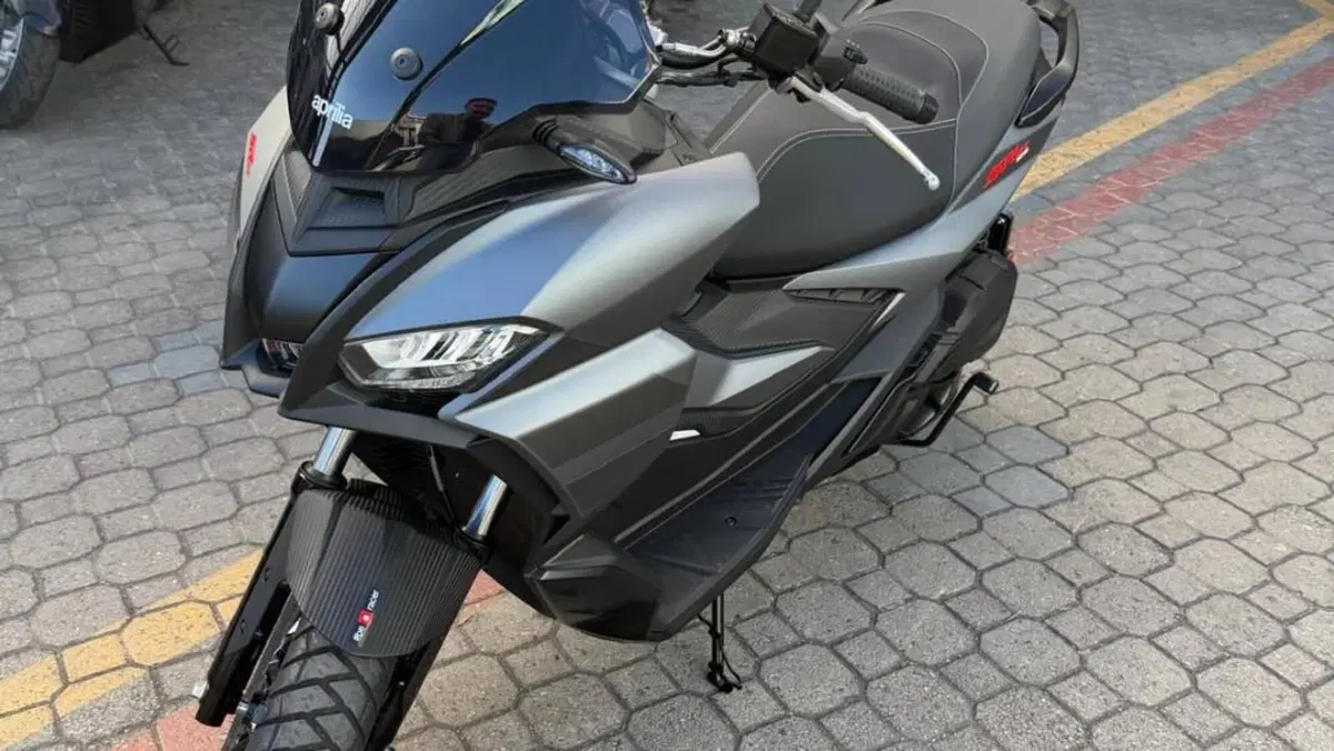 Aprilia SR GT 125 (2025 - 26)  (2)
