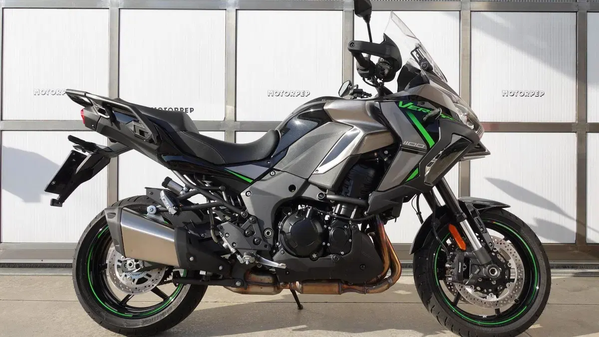 Kawasaki Versys 1100 SE Tourer (2025 - 26)  (2)