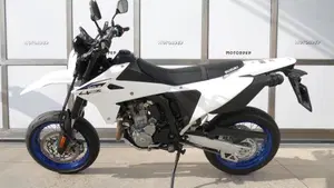 Suzuki DR-Z4SM (2025 - 26)  (3)