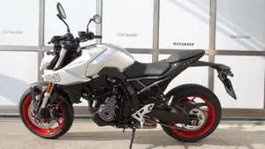 Suzuki GSX-8S (2025 - 26)  (3)