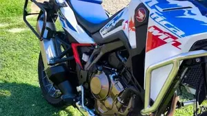 Honda Africa Twin CRF 1100L ES (2024 - 26)  (11)