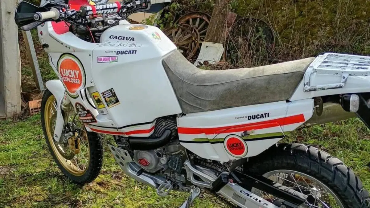 Cagiva Elefant 900 AC (1993 - 98)  (3)