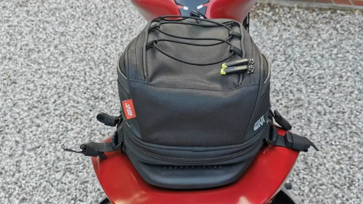 Moto Morini Corsaro 1200 ZZ (2017 - 21)  (5)