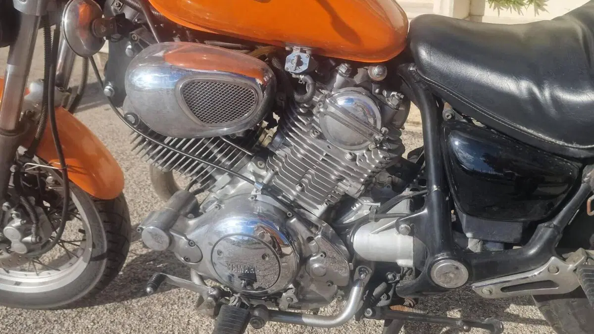 Yamaha XV 750 (1992 - 97)  (2)