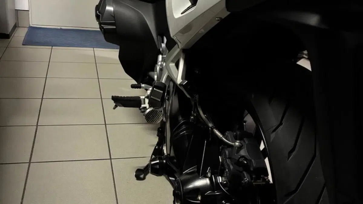 Bmw R 1250 RT (2021 - 25)  (3)