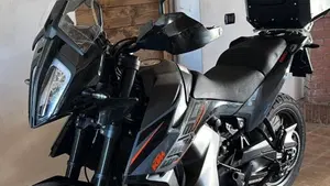 KTM 890 Adventure L (2021 - 22)  (2)