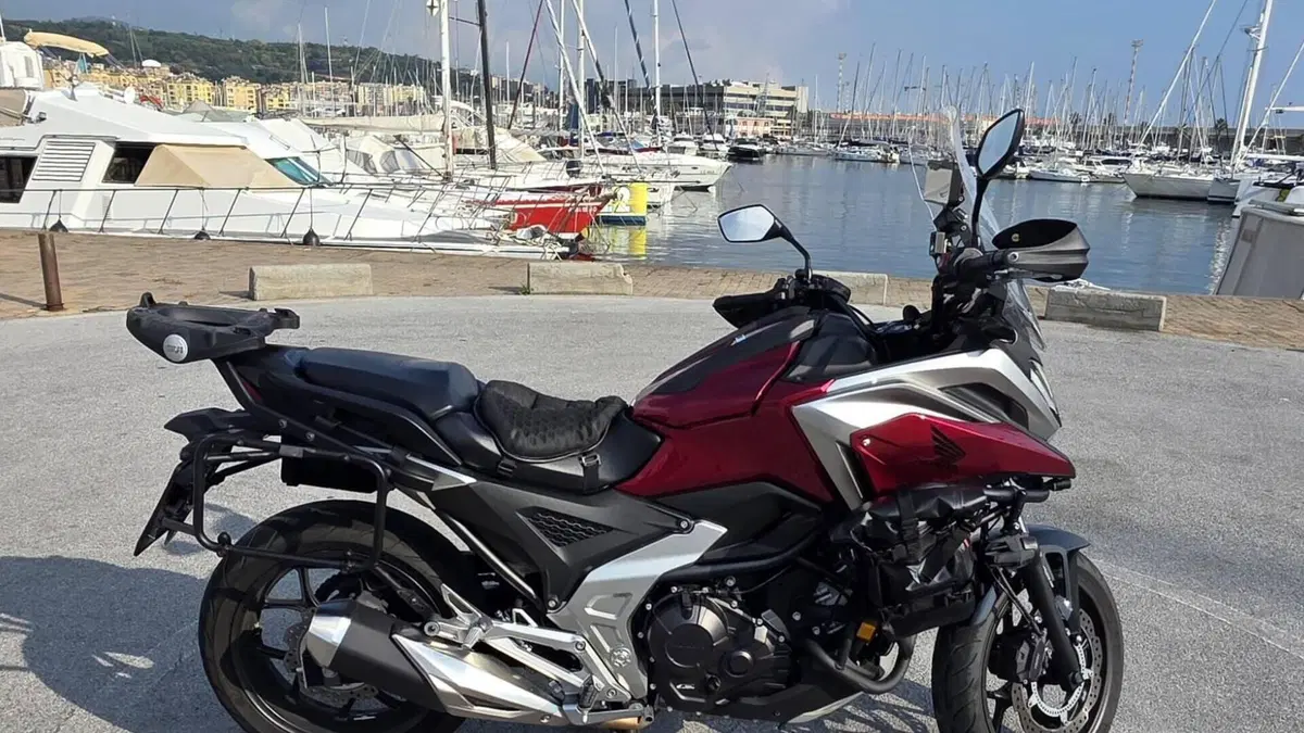 Honda NC 750 X (2021 - 24)  (2)