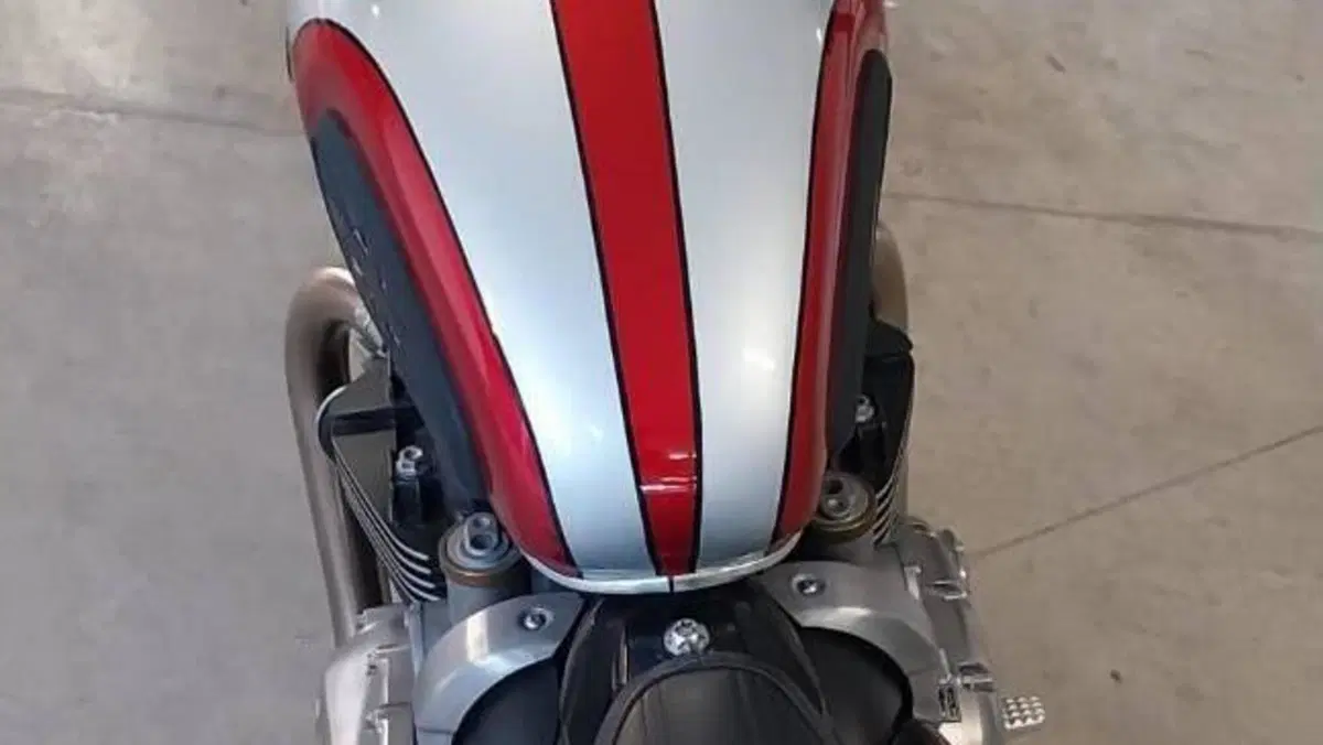 Triumph Bonneville Bobber 1200 (2017 - 20)  (2)