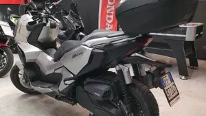 Honda ADV 350 (2022 - 24)  (3)