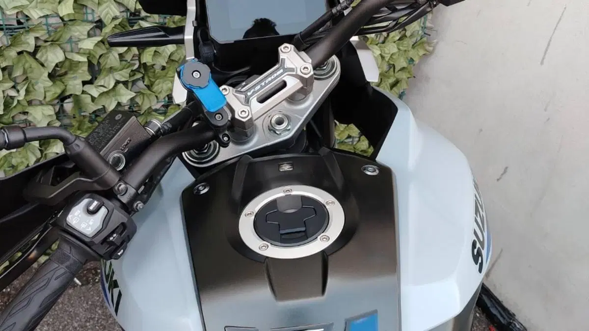 Suzuki V-Strom 1050SE (2025 - 26)  (6)