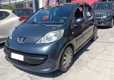 Peugeot 107 68CV 5p. Plaisir