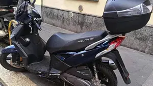 Kymco Agility 200i R16 + (2021 - 25)  (2)