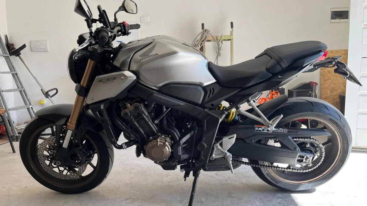 Honda CB 650 R (2019 - 20)  (2)