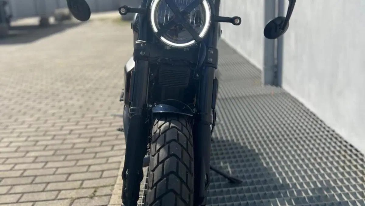 Ducati Scrambler 800 Nightshift (2023 - 24)  (3)
