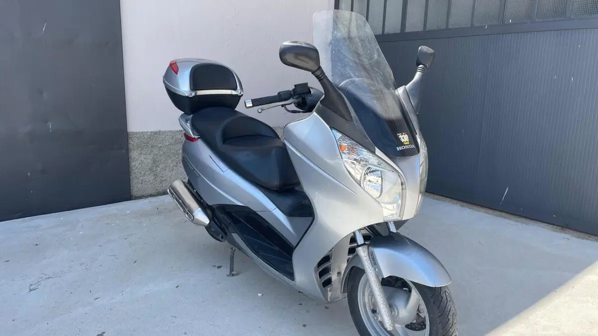 Honda S-Wing 150 