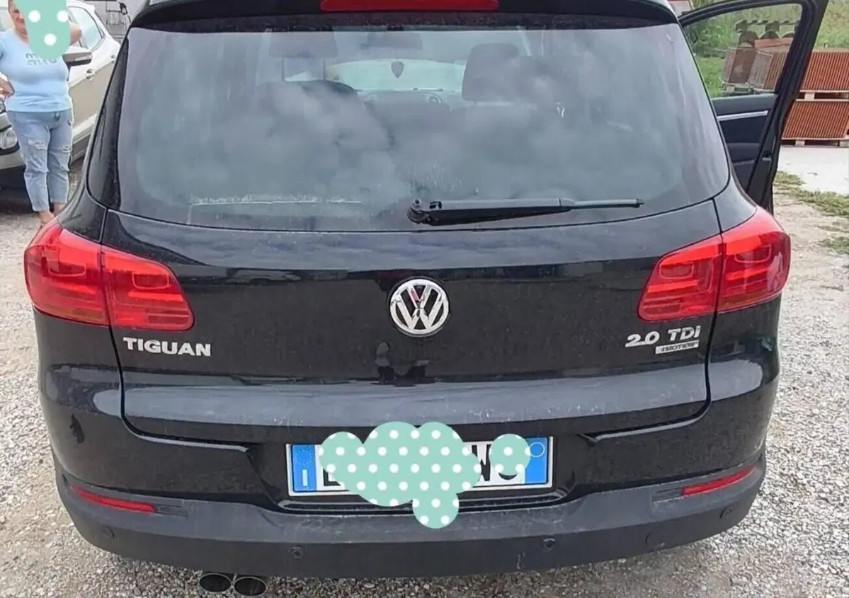 Volkswagen Tiguan 2.0 TDI 140 CV 4MOTION Track & Style (5)