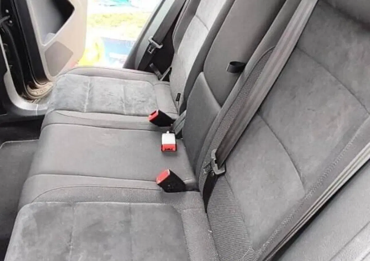Volkswagen Tiguan 2.0 TDI 140 CV 4MOTION Track & Style (15)