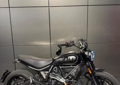 Ducati Scrambler 800 Icon (2023 - 24) - Annuncio 10117696