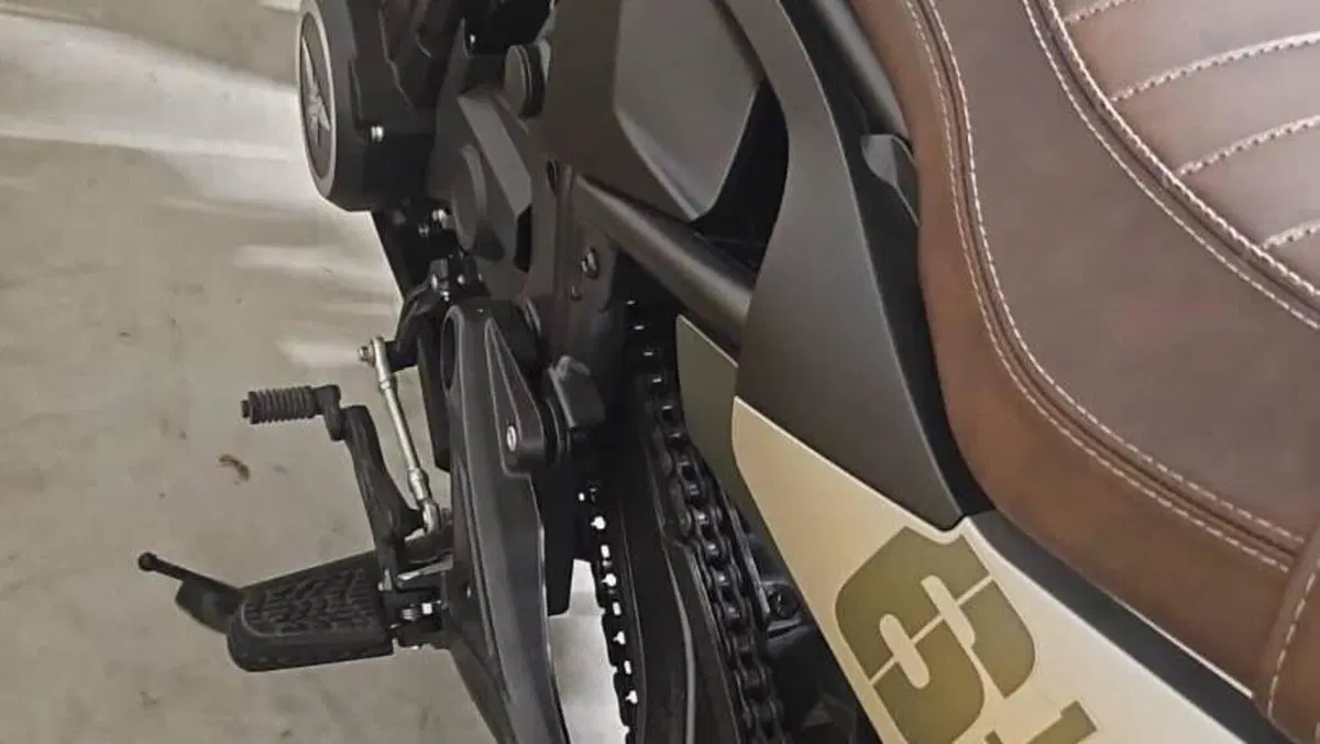 Moto Morini SEIEMMEZZO SCR (2022 - 26)  (6)