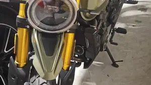 Moto Morini SEIEMMEZZO SCR (2022 - 26)  (12)