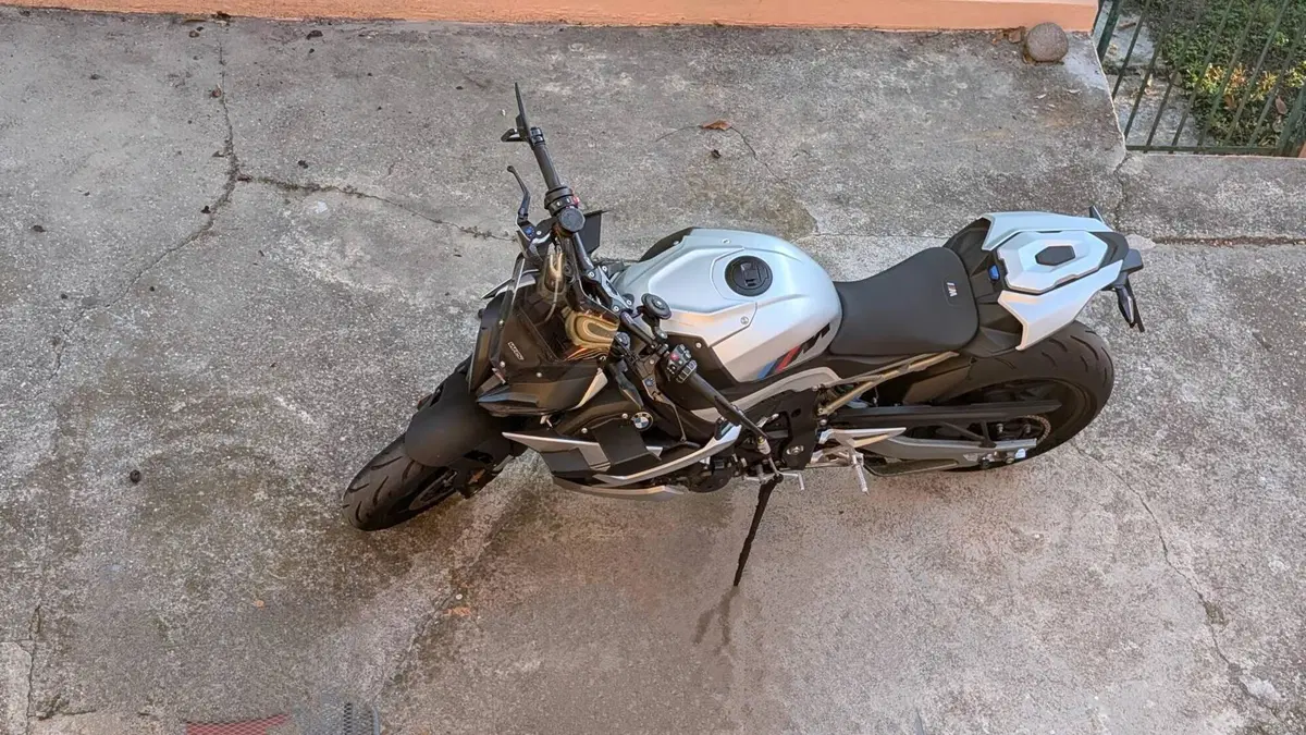Bmw M 1000 R (2025 - 27)  (6)