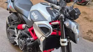 Aprilia Shiver 900 ABS (2017 - 18) 