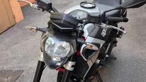 Aprilia Shiver 900 ABS (2017 - 18)  (6)
