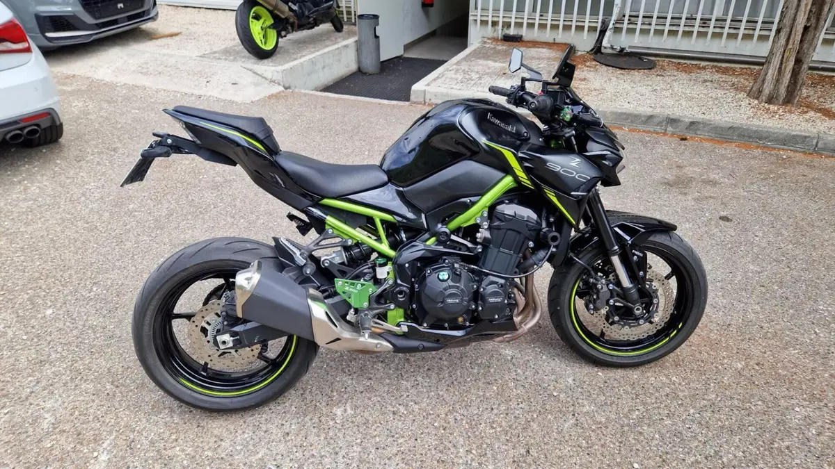 Kawasaki Z 900 A2 (2021 - 24)  (2)
